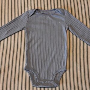 Carter's Gray Ribbed Long Sleeve Bodysuit